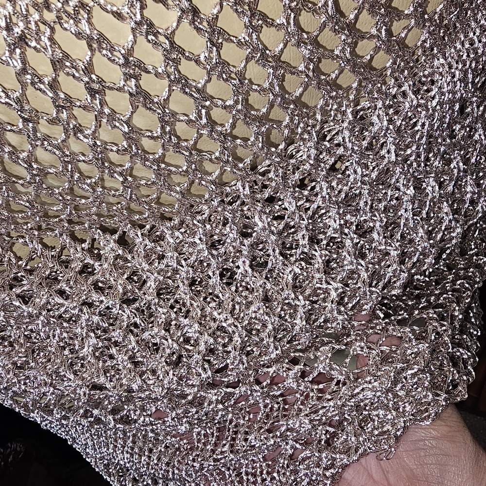 Codigo Crochet Long Knit Metallic Rose Gold Star Dress. Size Small - Picture 5 of 6